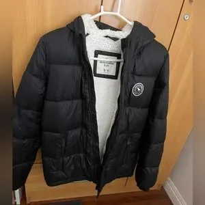 【美品】abercrombie kids ジャケット 7/8 130cm アバクロキッズ アウター ボーイズ 子供服 正規品